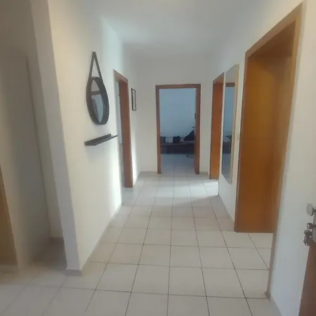 Monteur Apartment *